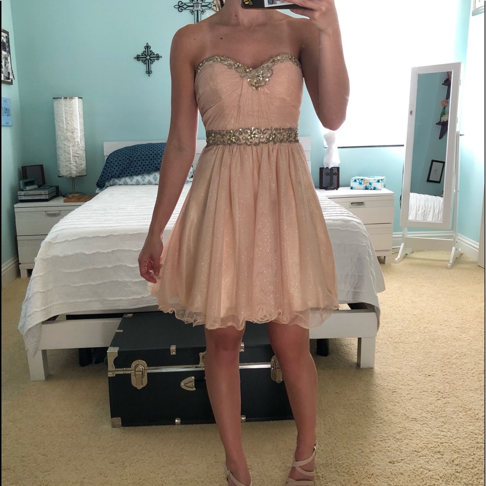 ✨Gold Homecoming Dress✨